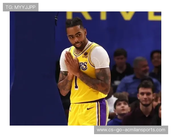 拉塞尔后撤步依旧干净利落