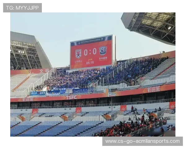 山东泰山一次远射擦网，引发看台惊呼