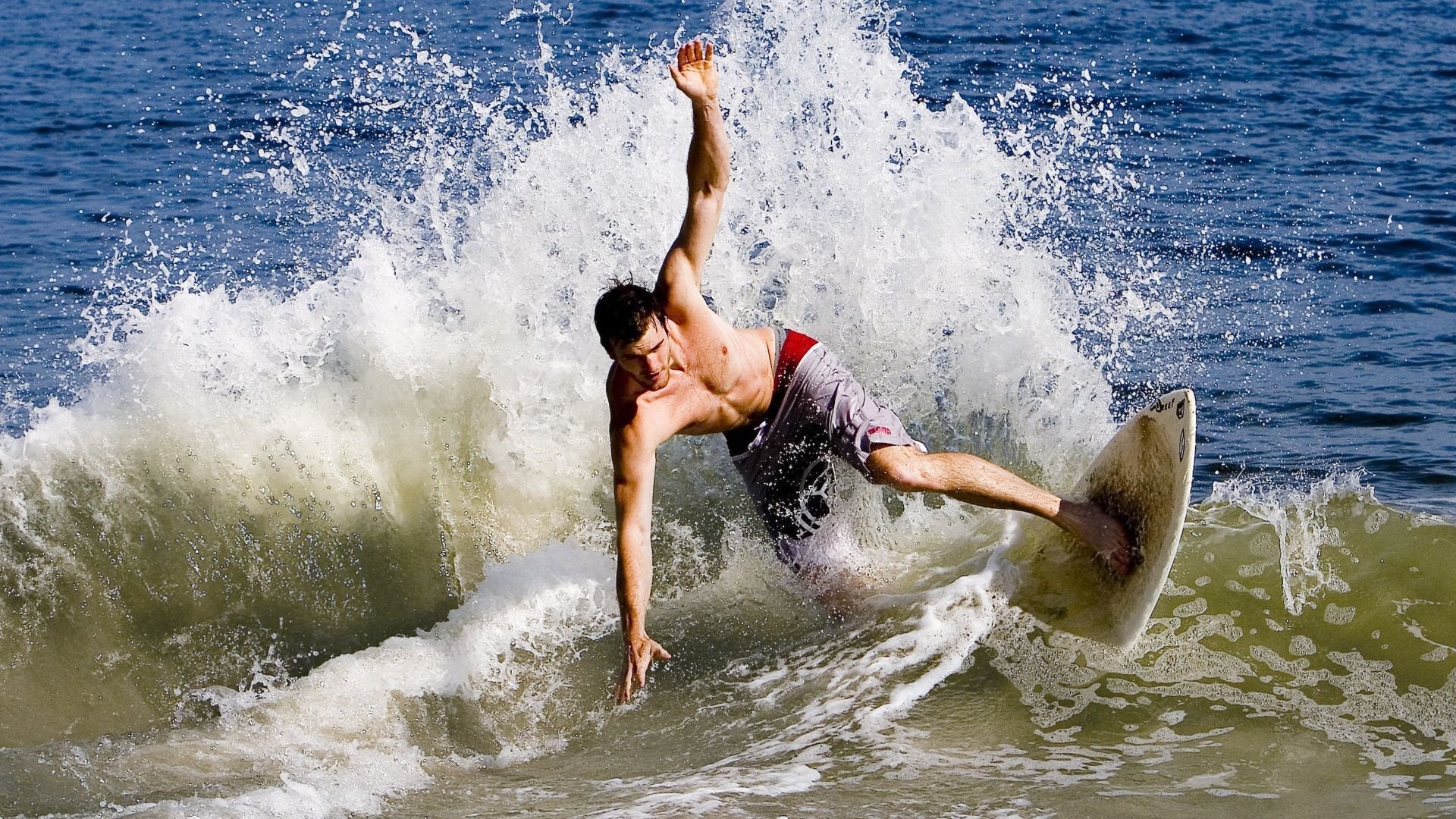 体育新闻中心参与全国体育新闻报道质量提升行动，体育新闻报道范文大全